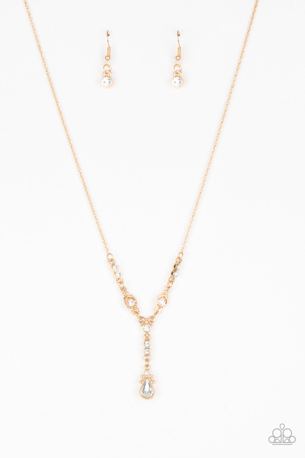 Diva Dazzle - gold - Paparazzi necklace