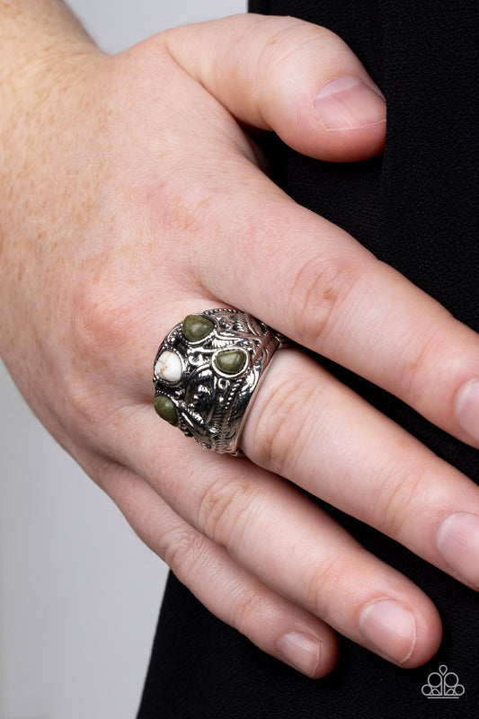 Down-To-Earth Detail - green - Paparazzi ring