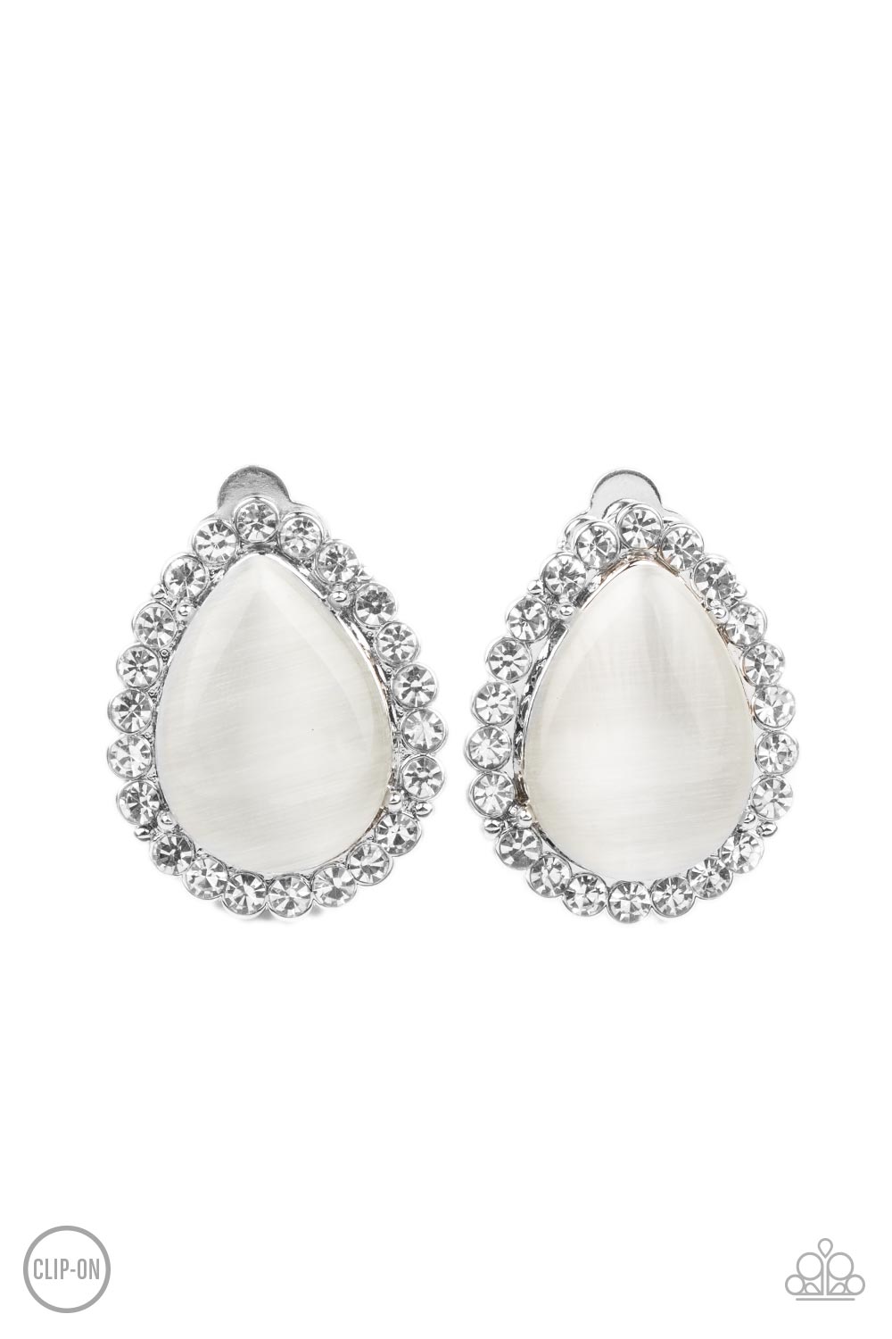 Downright Demure - white - Paparazzi CLIP ON earrings