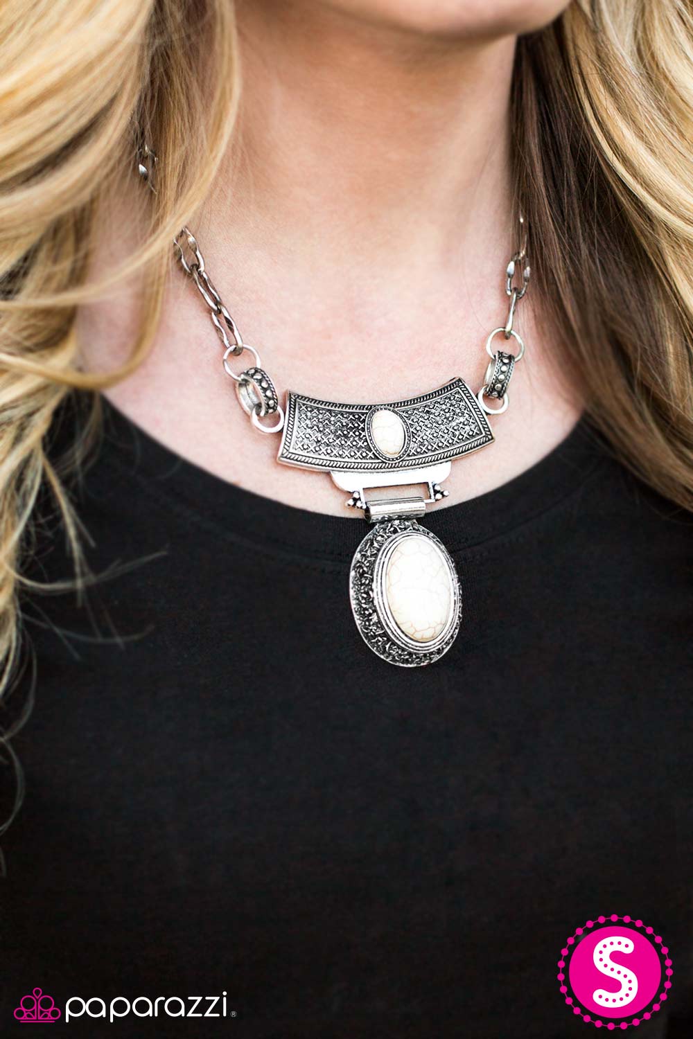 Dressed to EMPRESS - White - Paparazzi necklace