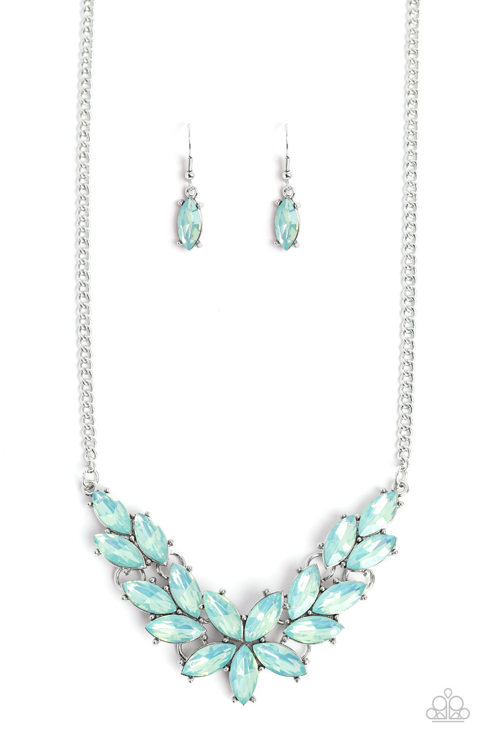 Ethereal Efflorescence - green - Paparazzi necklace