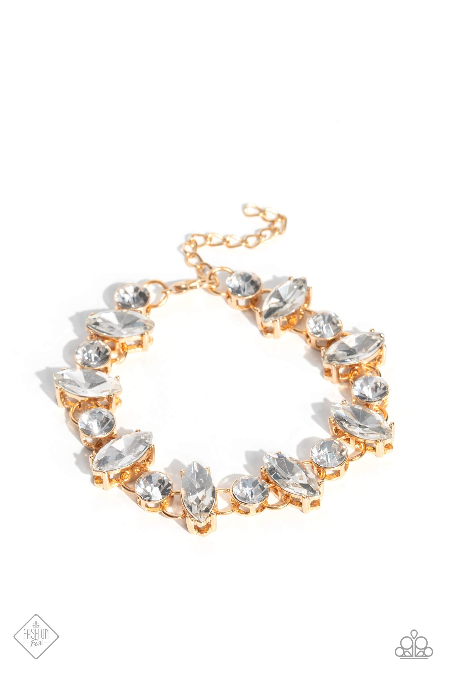 Exclusively Extravagant - gold - Paparazzi bracelet