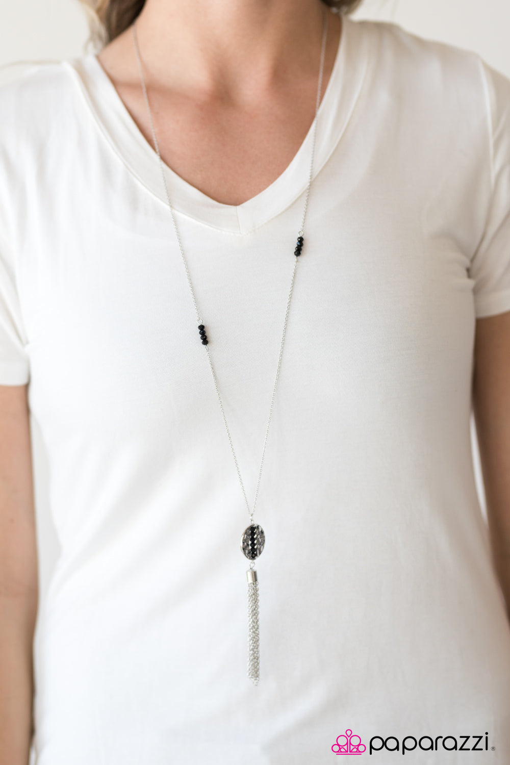 Extraordinary Explorer - Black - Paparazzi necklace