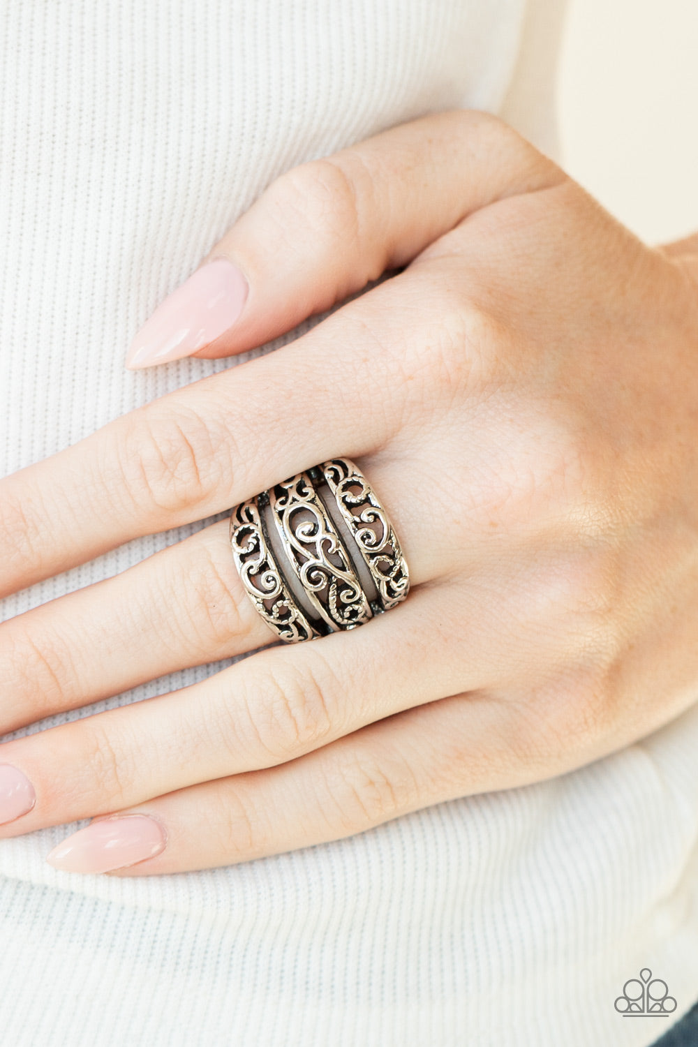 FRILLED To Be Here - silver - Paparazzi ring