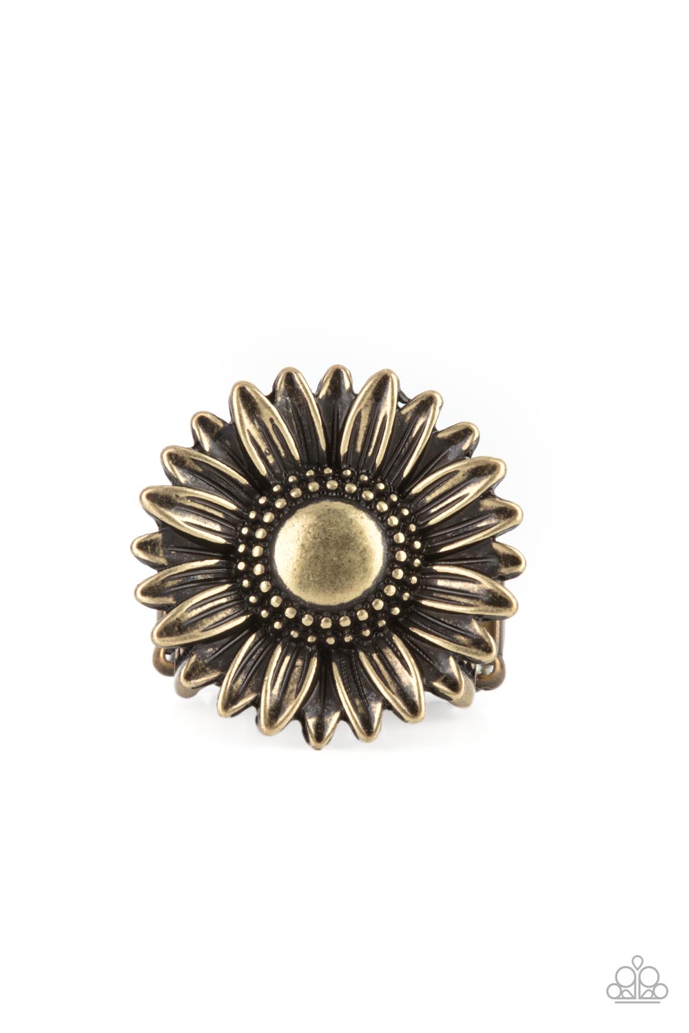 Farmstead Fashion - brass - Paparazzi ring