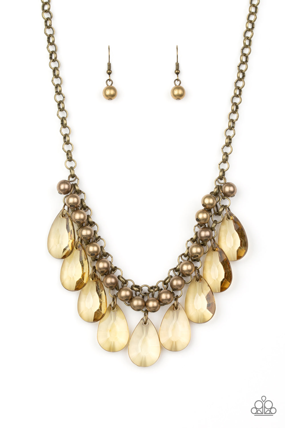 Fashionista Flair - brass - Paparazzi necklace