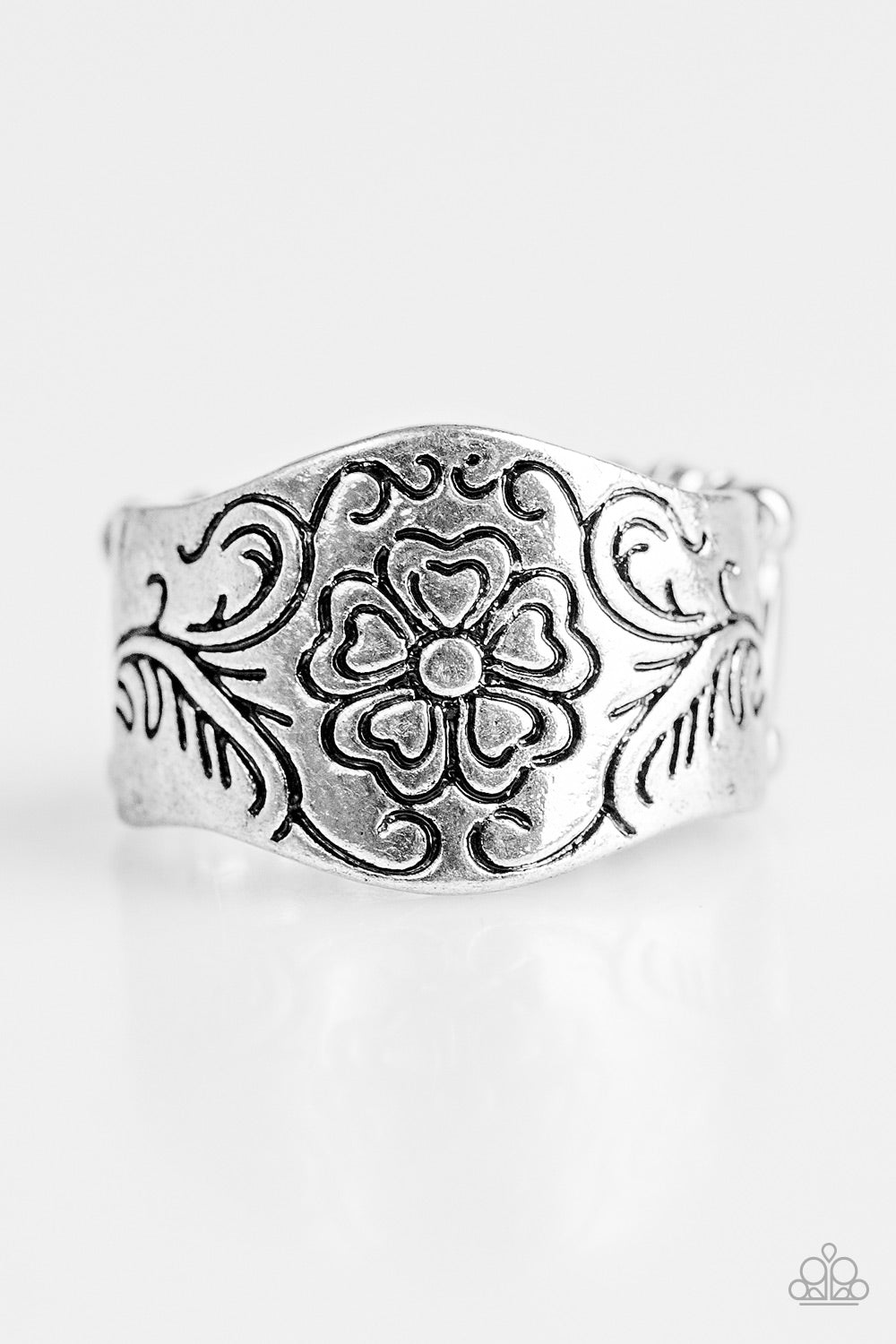 Feeling Flowery - Silver - Paparazzi ring