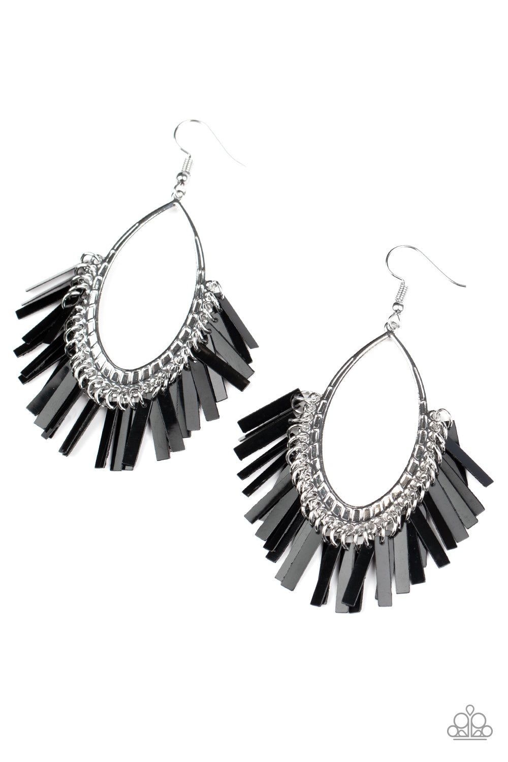 Fine Tuned Machine - black - Paparazzi earrings