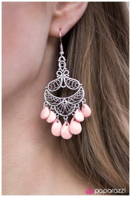 Flamenco Flavor - Paparazzi earrings