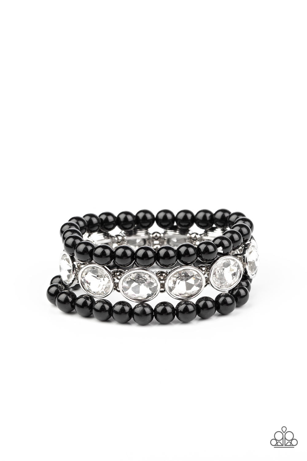 Flawlessy Flattering - black - Paparazzi bracelet