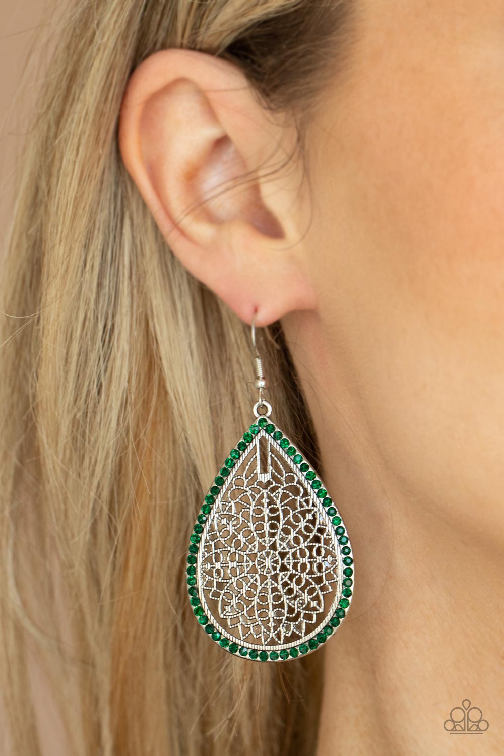 Fleur de Fantasy green Paparazzi earrings – JewelryBlingThing