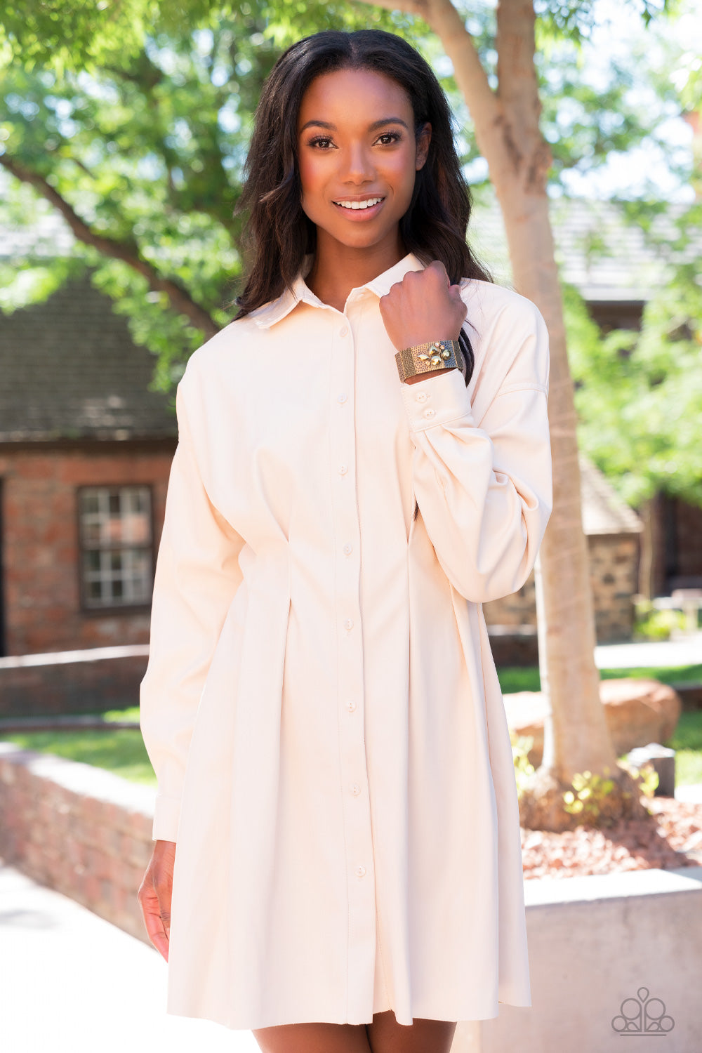 Flickering Fortune - brass - Paparazzi bracelet