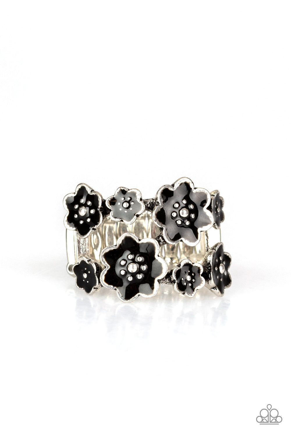 Floral Crowns - black - Paparazzi ring