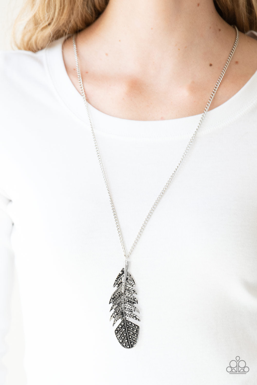 Free Bird - silver - Paparazzi necklace