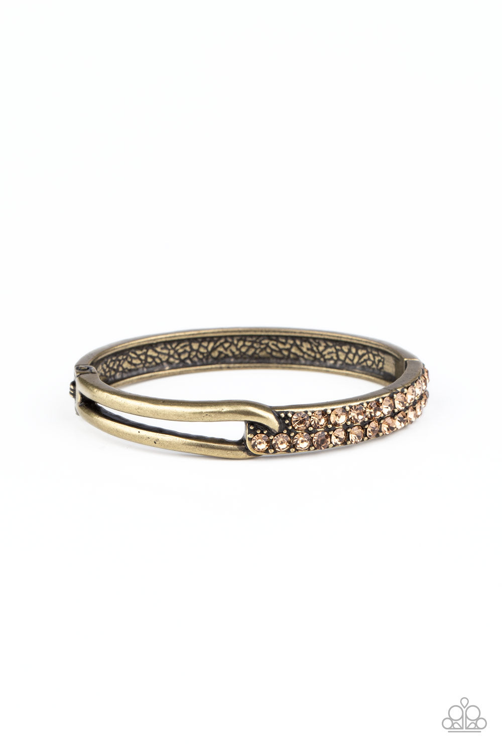 Freeze! - brass - Paparazzi bracelet