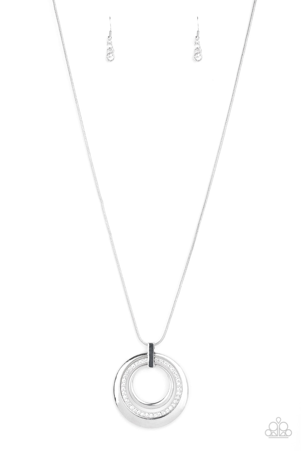 Gather Around Gorgeous - white - Paparazzi necklace