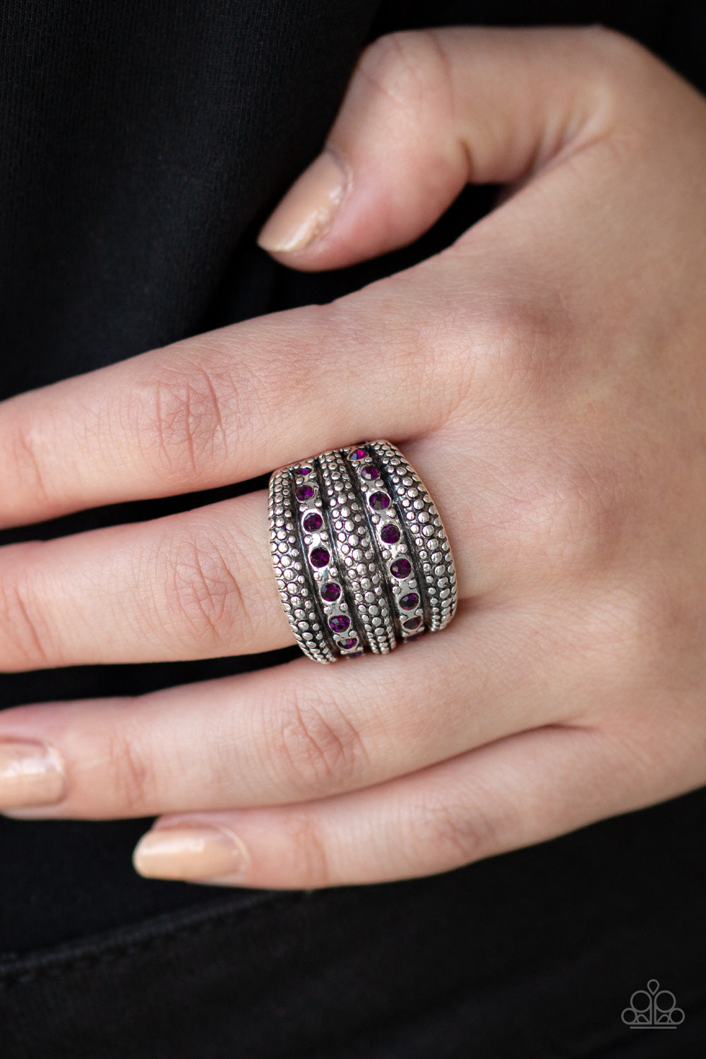 Girl Fight - purple - Paparazzi ring