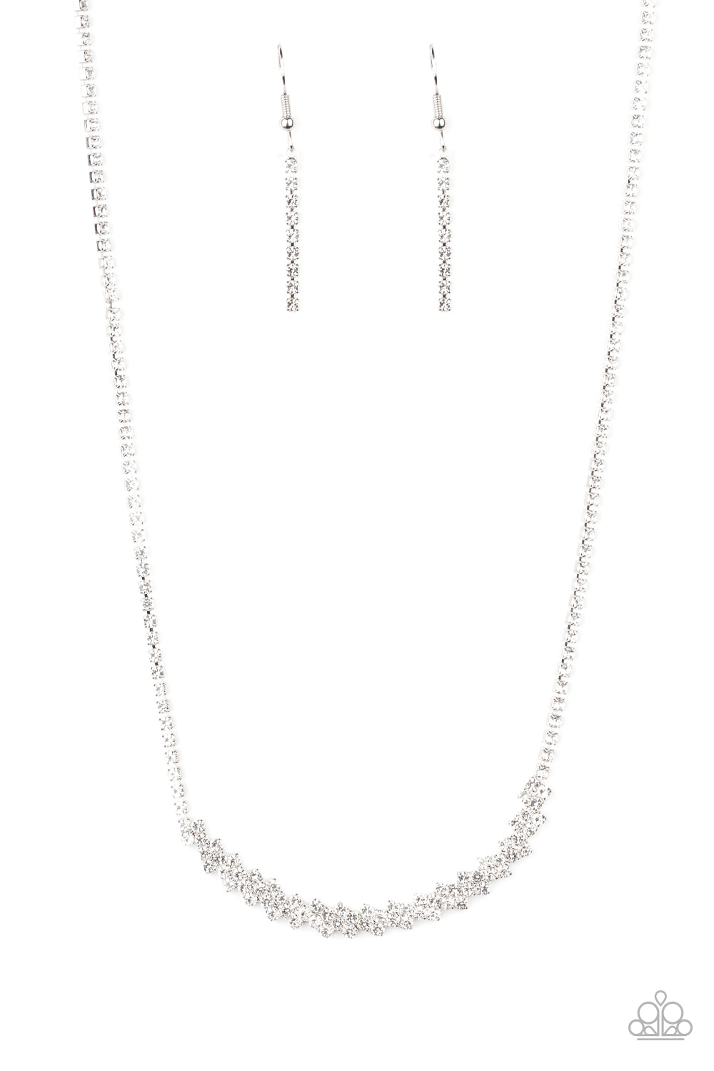 Glamour Glow - white - Paparazzi necklace