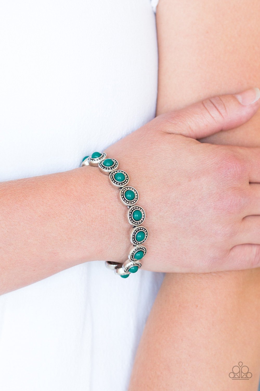 Globetrotter Goals - green - Paparazzi bracelet