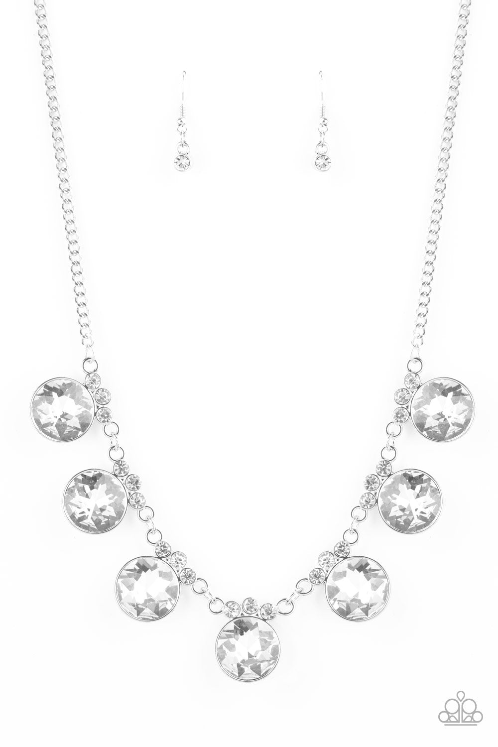 Glow Getter Glamour - white - Paparazzi necklace