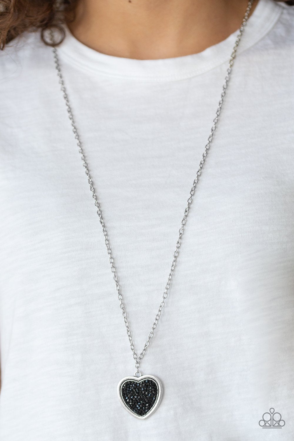 Heart of Sparkle-black-Paparazzi necklace