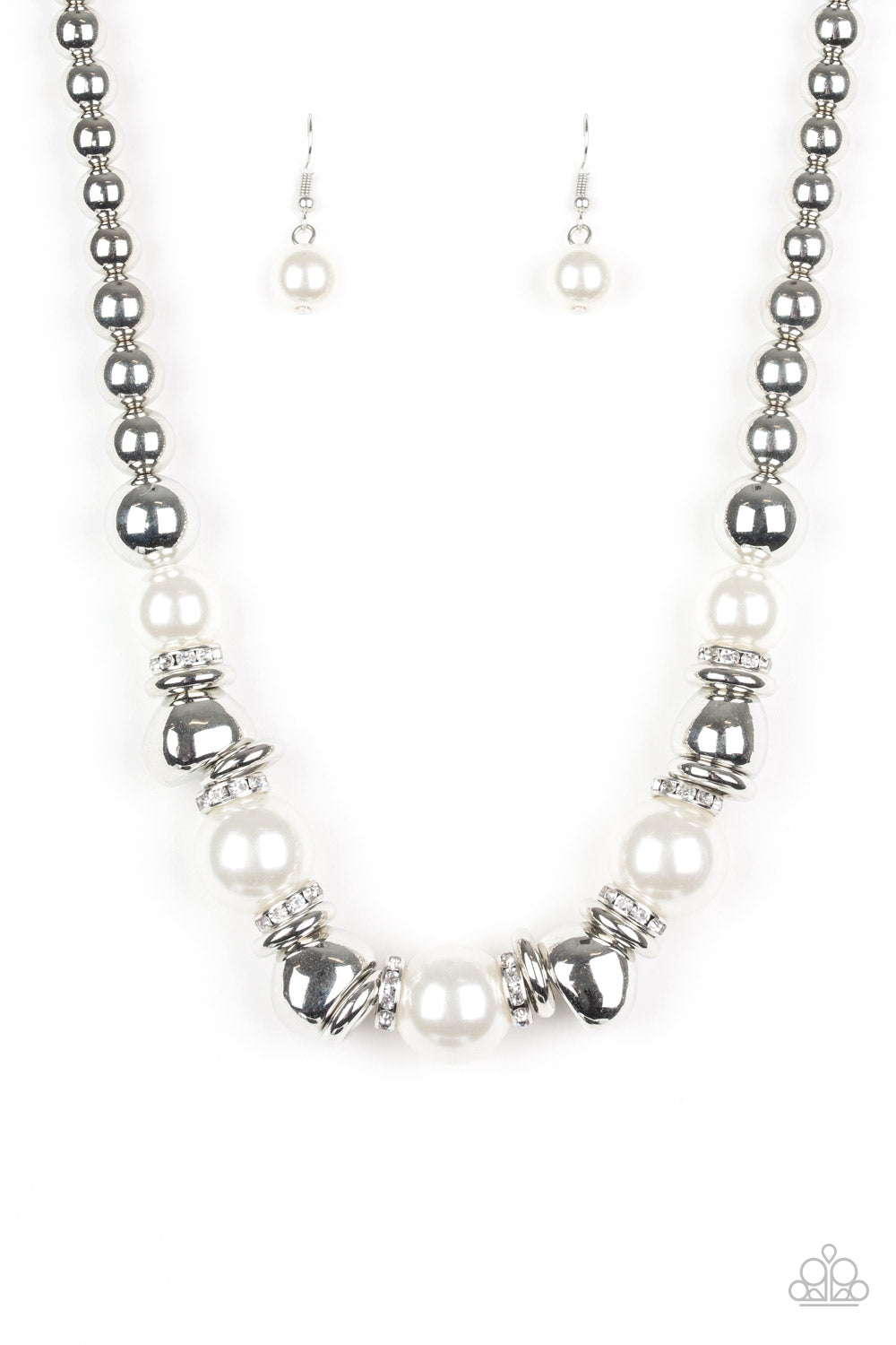 Hollywood HAUTE Spot - white - Paparazzi necklace