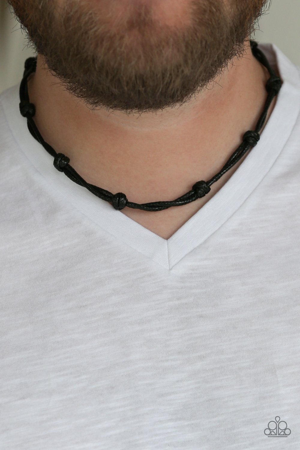 In or SCOUT-black-Paparazzi Mens necklace