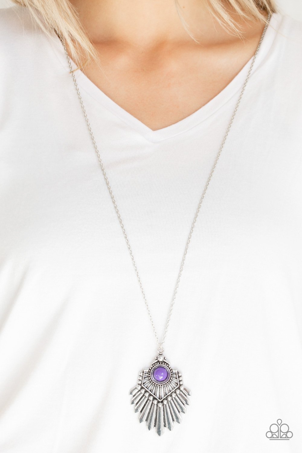 Inde-PENDANT Idol - purple - Paparazzi necklace