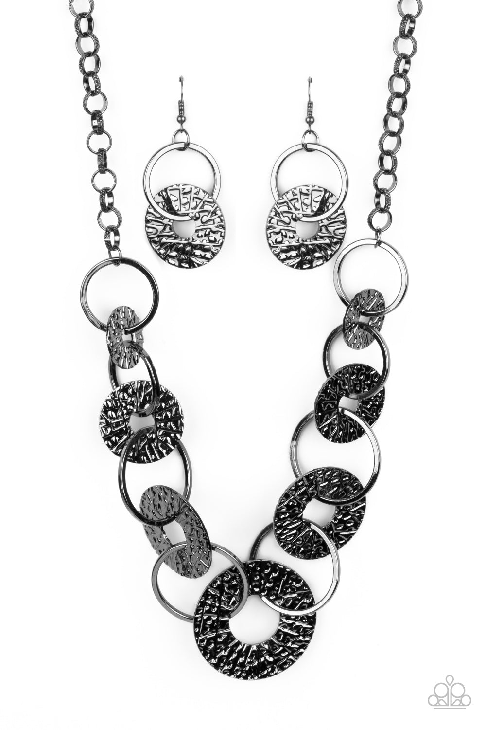 Industrial Envy - black - Paparazzi necklace