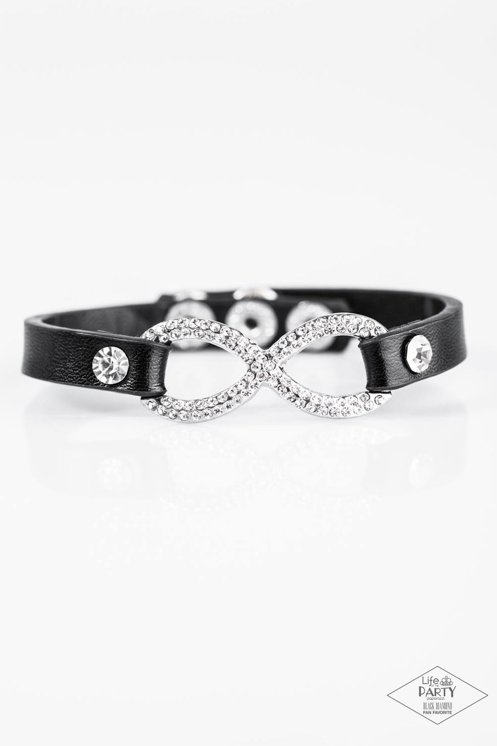 Innocent Till Proven GLITZY! - black - Paparazzi bracelet
