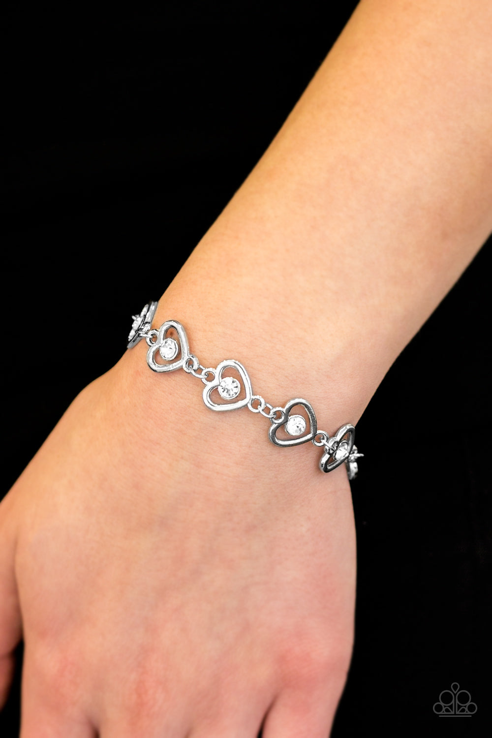 Jealous Heart - white - Paparazzi bracelet