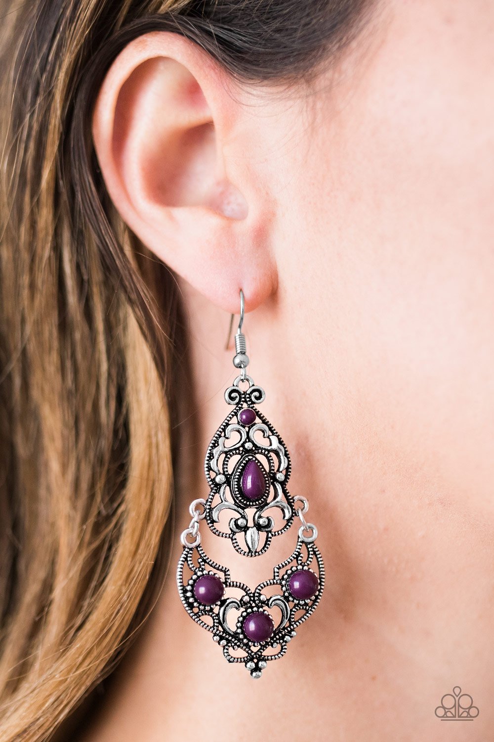 Jungle Runway - purple - Paparazzi earrings