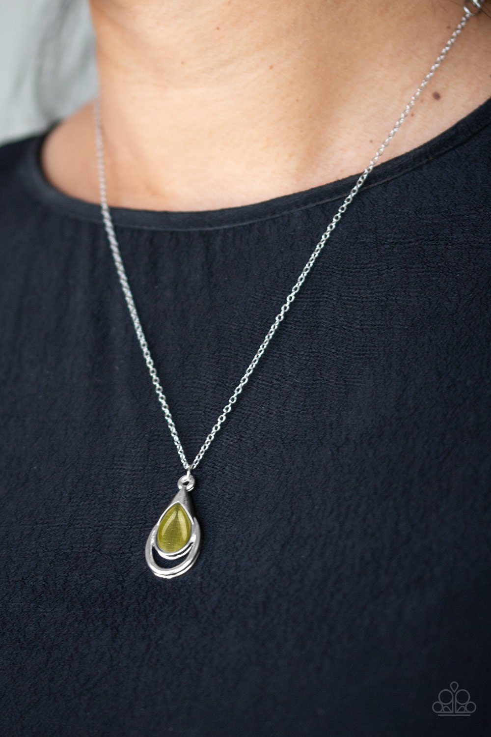 Just Drop It - green - Paparazzi necklace