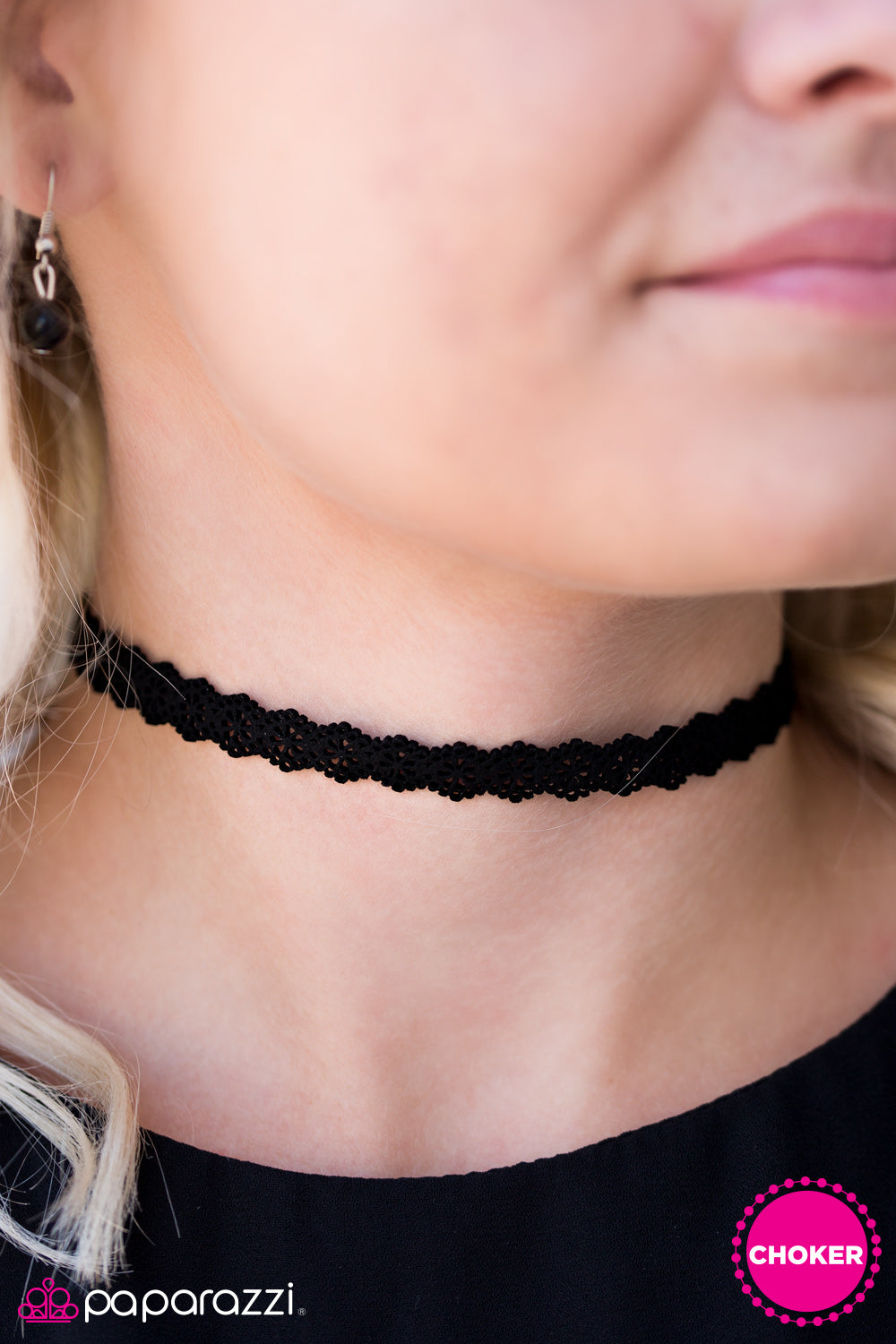 Keep Your Friends Close - Black - Paparazzi choker necklace