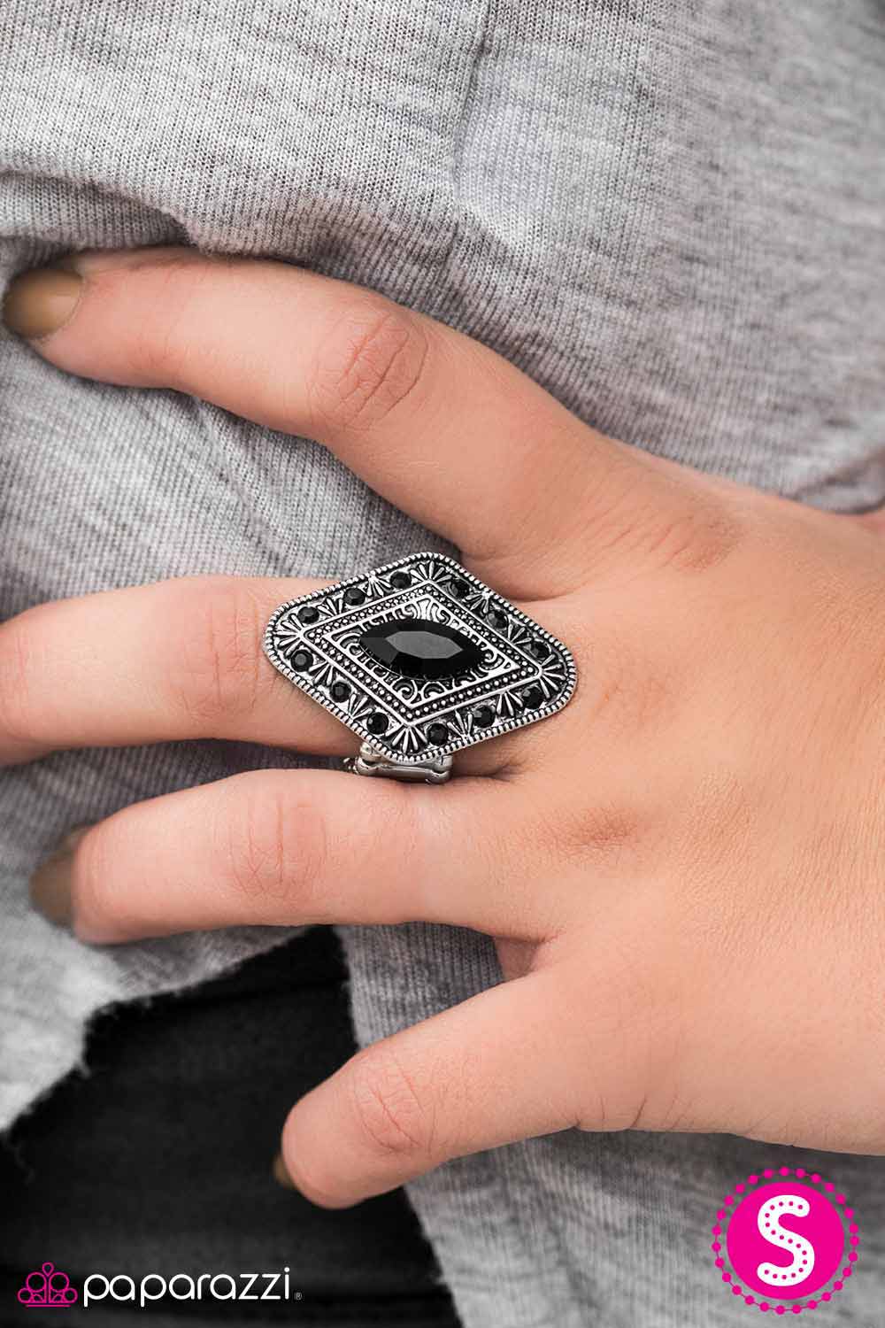 Kill Em With SHINE-ness - Black - Paparazzi ring