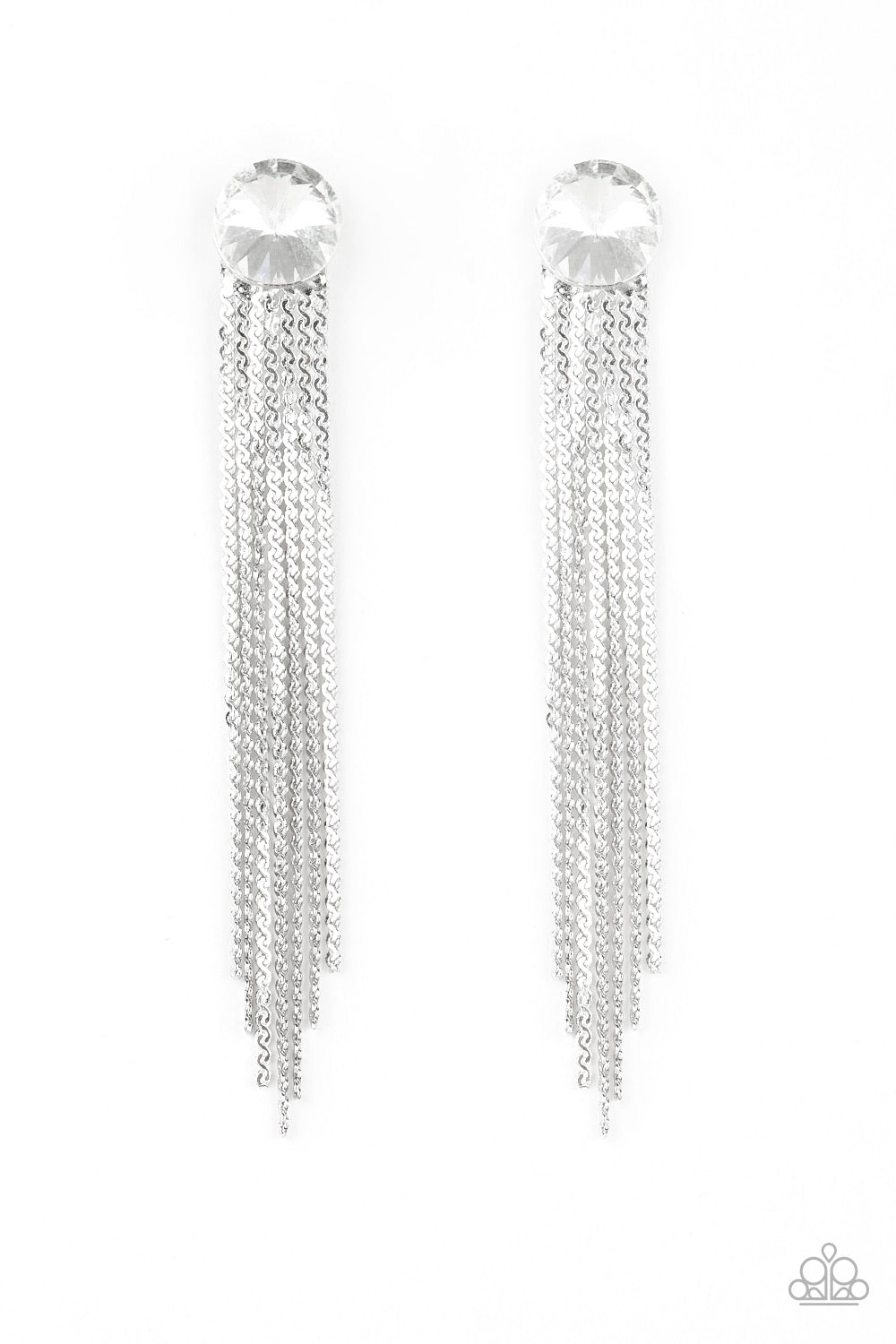 Level Up - white - Paparazzi earrings