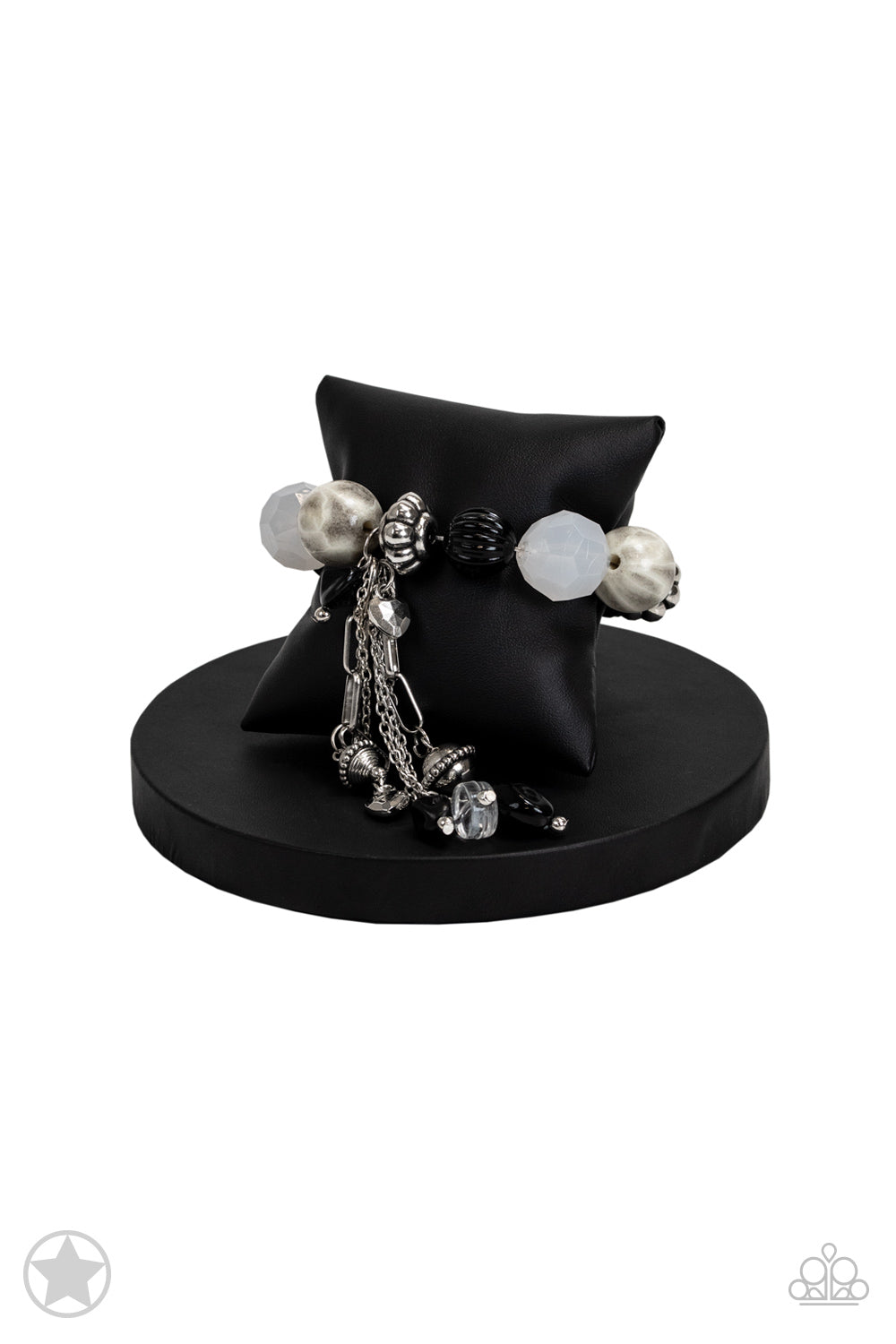 Lights, Camera, Action - black - Paparazzi bracelet