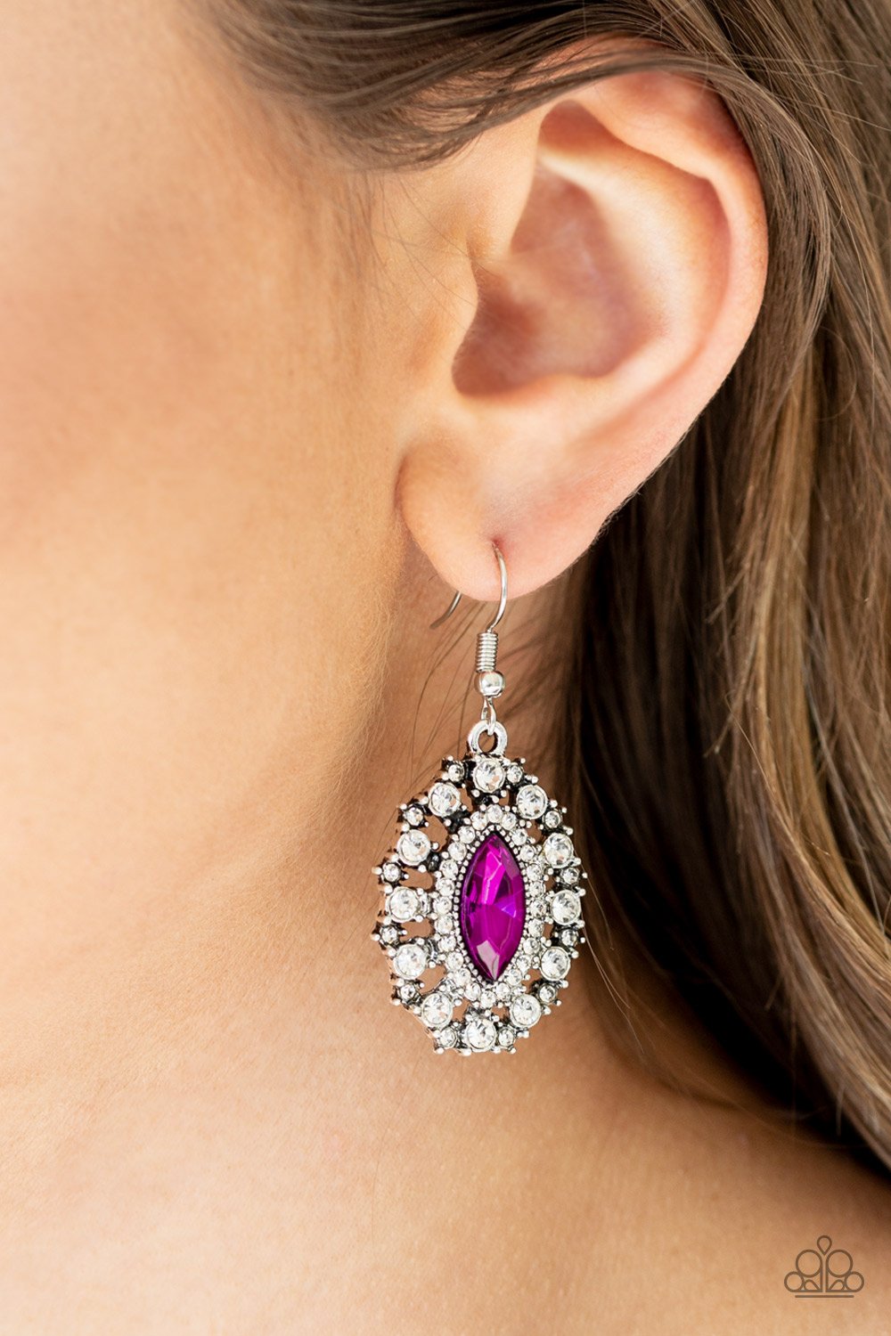 Long May She REIGN-pink-Paparazzi earrings