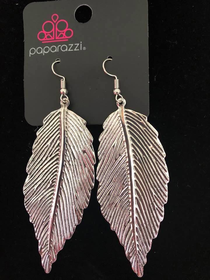 Lookin' for a FLIGHT - silver - Paparazzi earrings