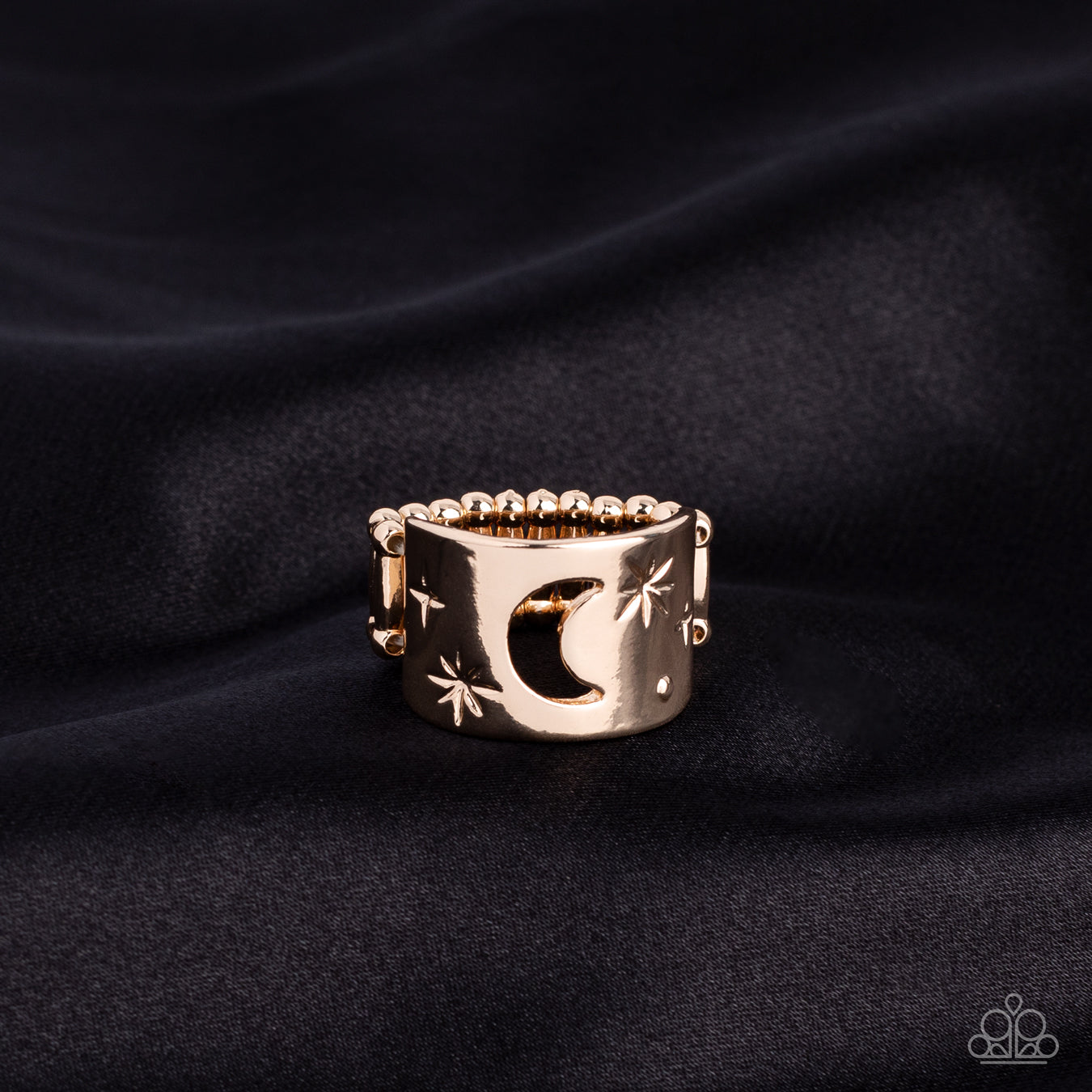 Lunar Levels - gold - Paparazzi ring
