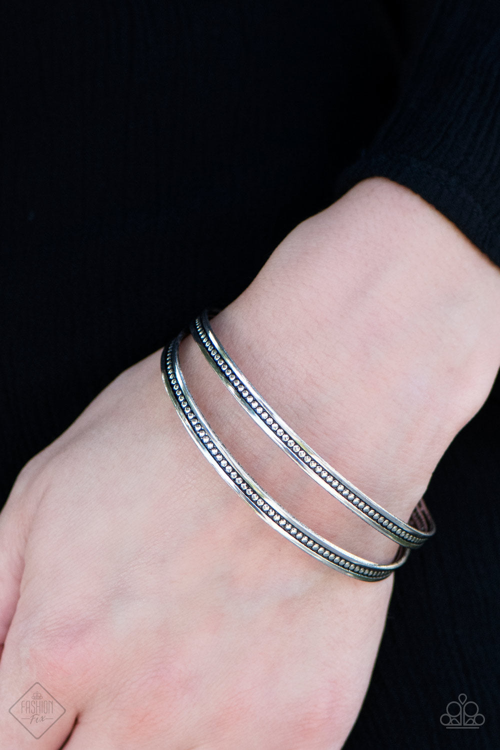 Make It Worth Wild - Paparazzi bracelet