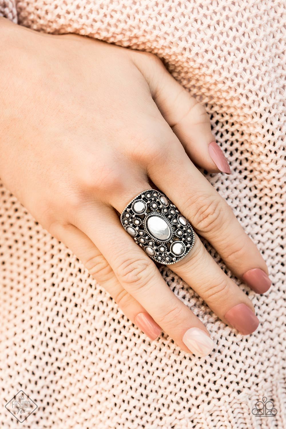 Maven Haven-silver-Paparazzi ring
