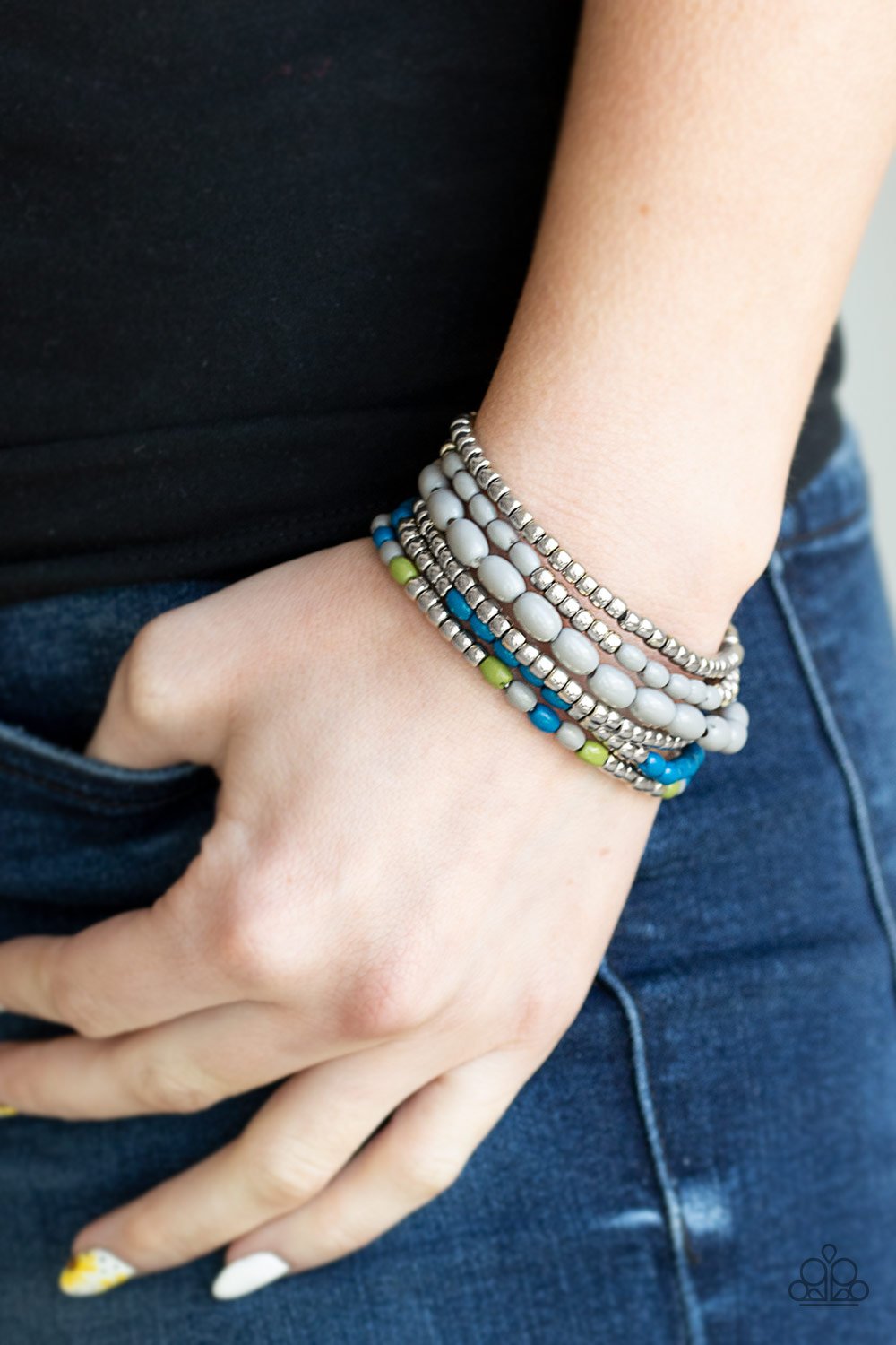 Meet and Mingle-multi-Paparazzi bracelet
