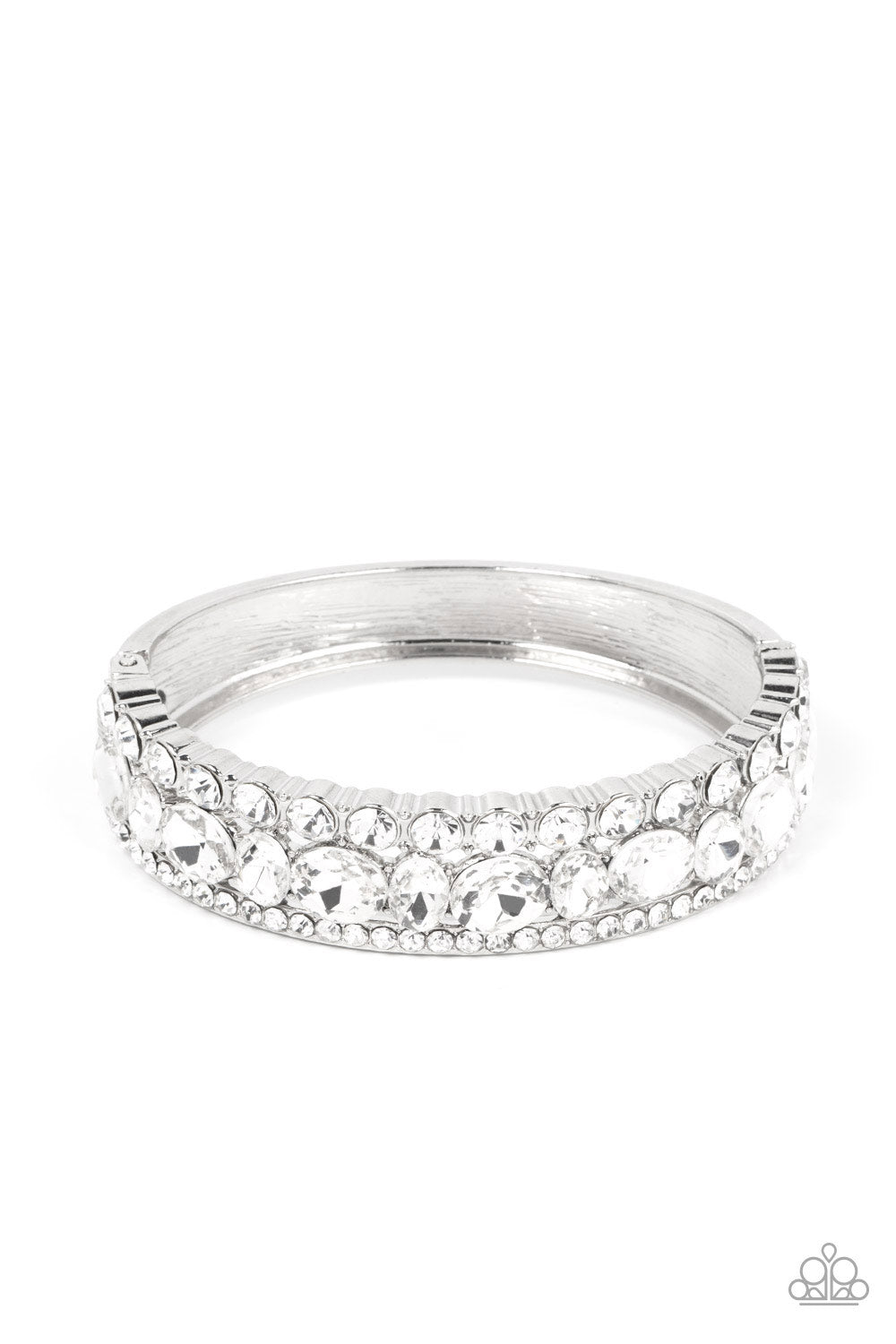 Mega Megawatt - white - Paparazzi bracelet