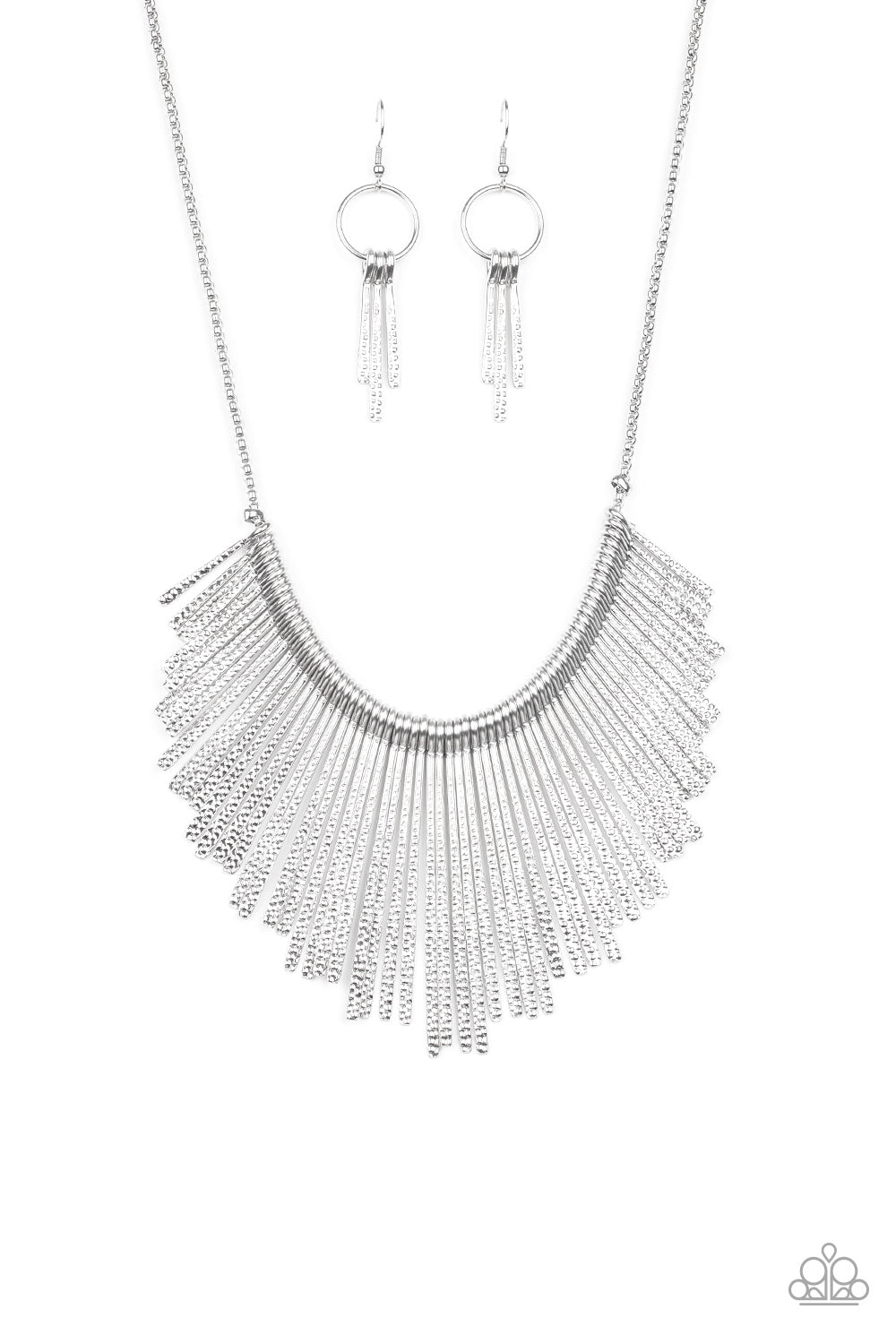 Metallic Mane - silver - Paparazzi necklace