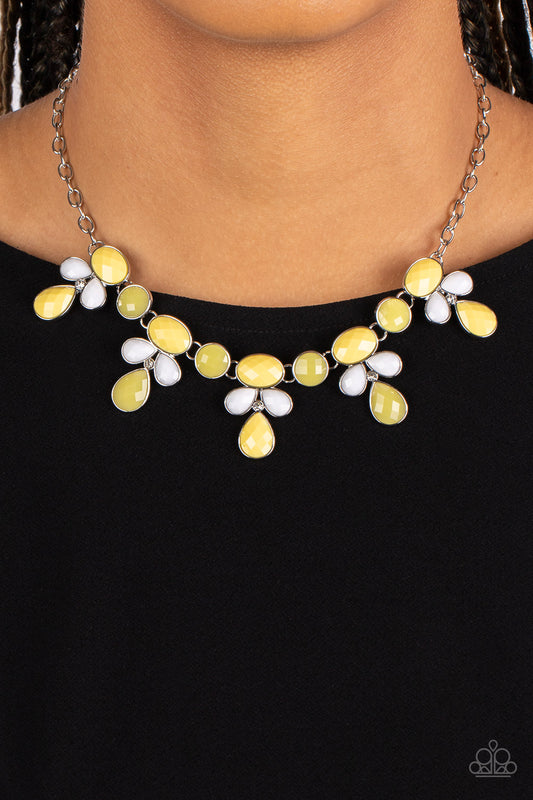 Midsummer Meadow - yellow - Paparazzi necklace
