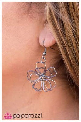 Miss Daisy - Gunmetal (Small) - Paparazzi earrings