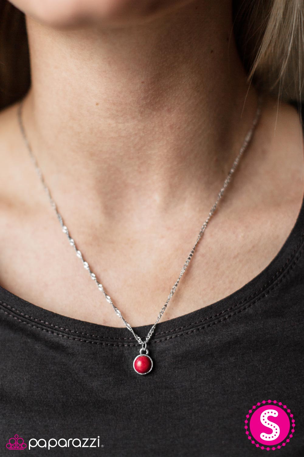 Miss Inde-PENDANT - Red - Paparazzi necklace