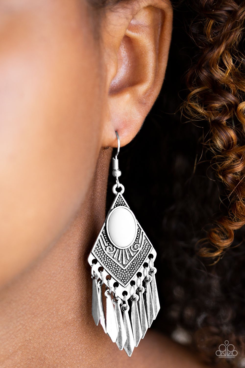 Mostly Monte ZUMBA - white - Paparazzi earrings