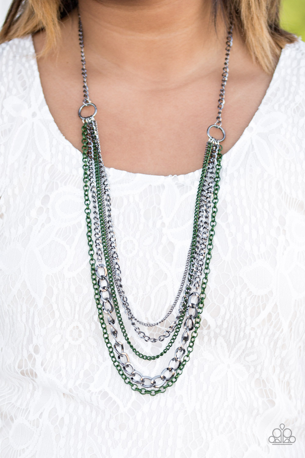 Moto Motivation - green - Paparazzi necklace